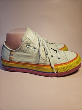 Converse Chuck Taylor All Star Lift OX Rainbow Platform Women Sz. 7 Bin 12